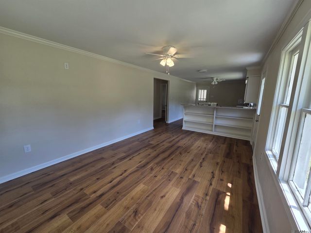 41346 Church Point Rd, Gonzales, LA 70737