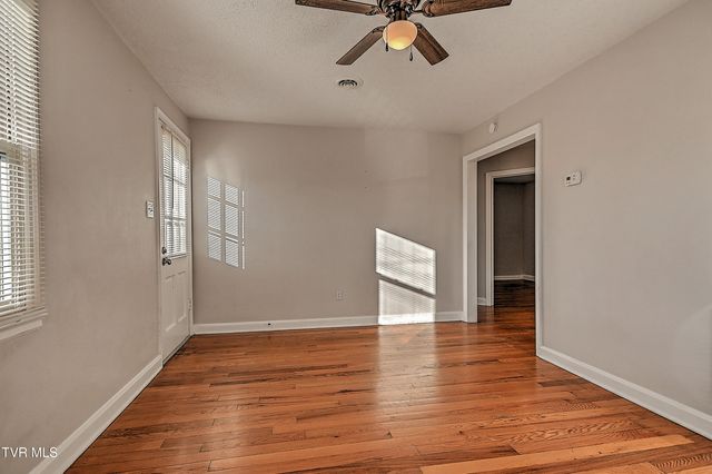 1405 Newton Street, Bristol, VA 24201