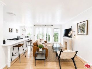 1111 11th Street 1, Santa Monica, CA 90403
