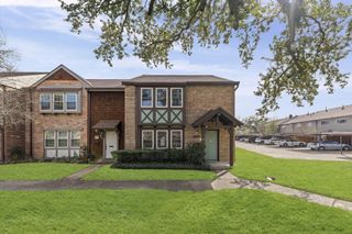 10556 Hammerly Boulevard 328, Houston, TX 77043