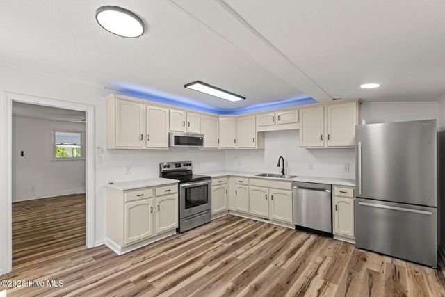 500 Nelson Drive, Jacksonville, NC 28540