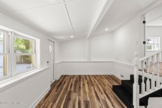 500 Nelson Drive, Jacksonville, NC 28540