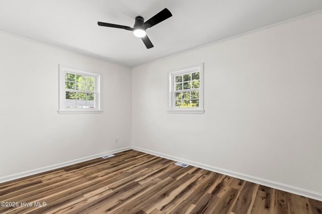 500 Nelson Drive, Jacksonville, NC 28540