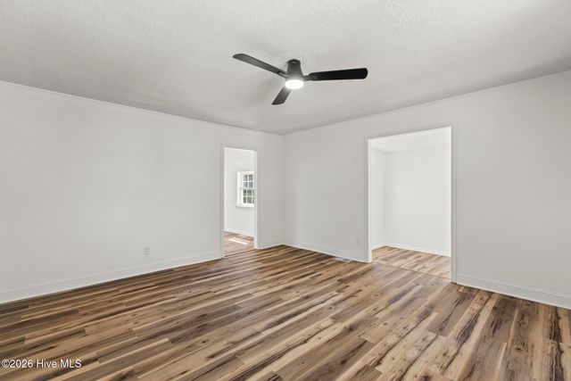 500 Nelson Drive, Jacksonville, NC 28540