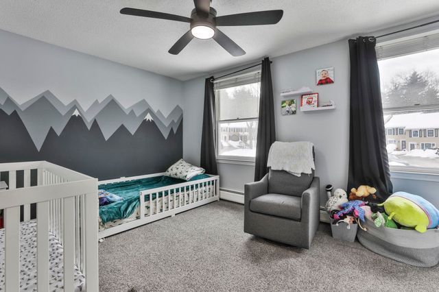 8 Franconia Drive, Merrimack, NH 03054