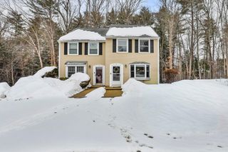 8 Franconia Drive, Merrimack, NH 03054