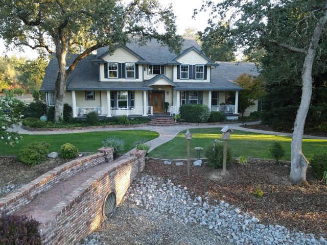22217 Old 44 Drive, Palo Cedro, CA 96073