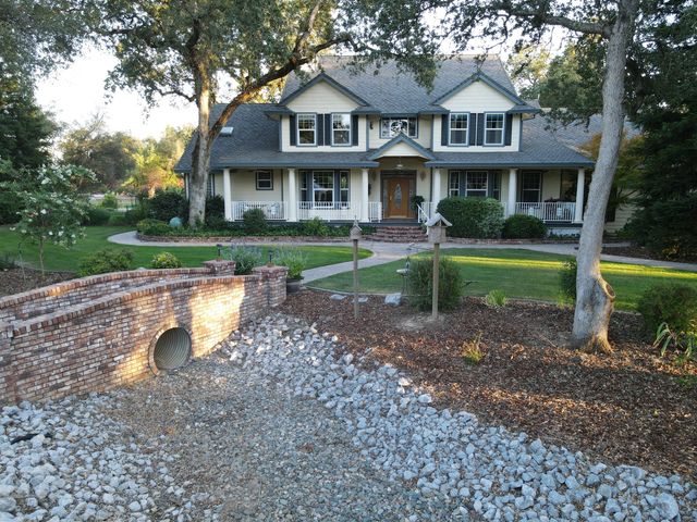 22217 Old 44 Drive, Palo Cedro, CA 96073