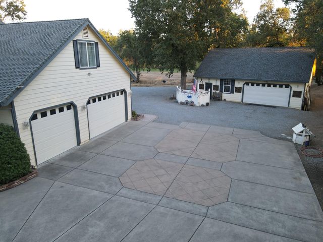 22217 Old 44 Drive, Palo Cedro, CA 96073