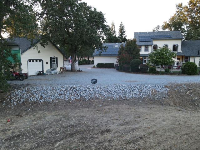 22217 Old 44 Drive, Palo Cedro, CA 96073