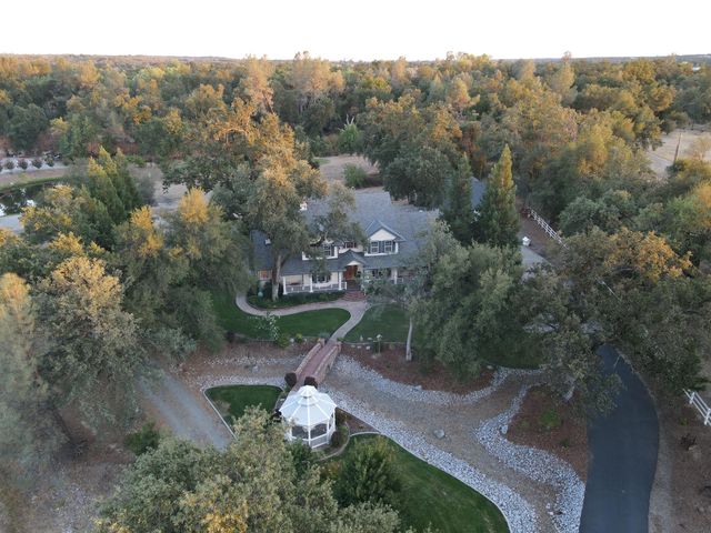 22217 Old 44 Drive, Palo Cedro, CA 96073