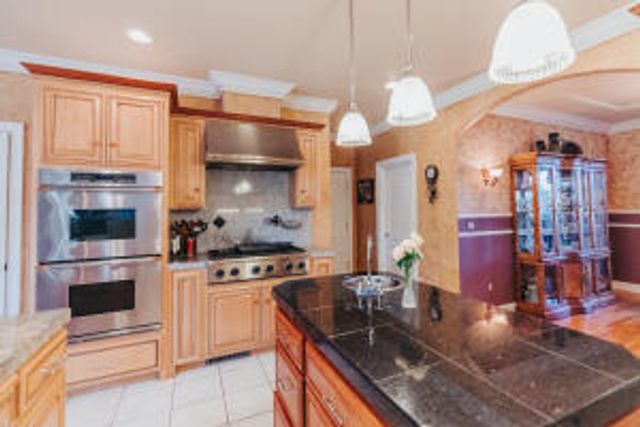 22217 Old 44 Drive, Palo Cedro, CA 96073