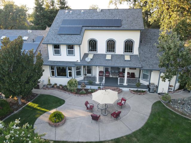 22217 Old 44 Drive, Palo Cedro, CA 96073