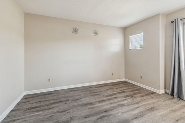 8809 CASABLANCA WAY, Tampa, FL 33626