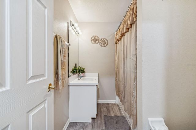 8809 CASABLANCA WAY, Tampa, FL 33626