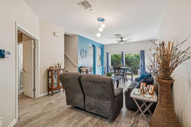 8809 CASABLANCA WAY, Tampa, FL 33626