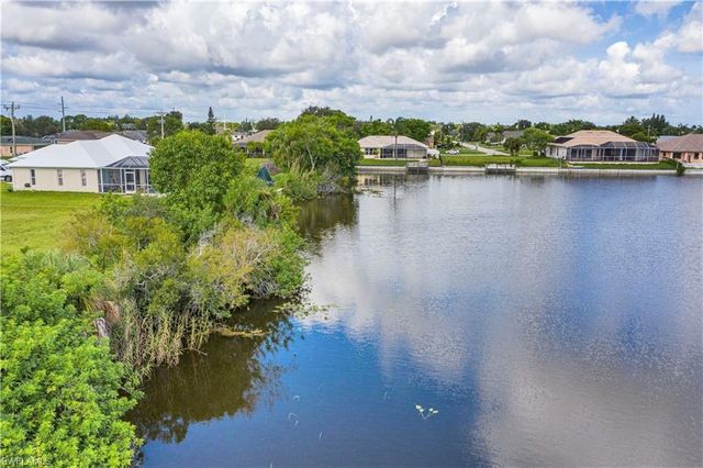 505 SE 7th ST, Cape Coral, FL 33990