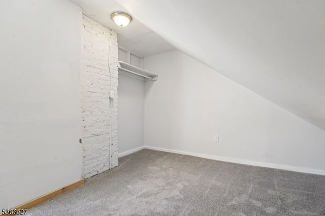 137 Sanford St, East Orange City, NJ 07018