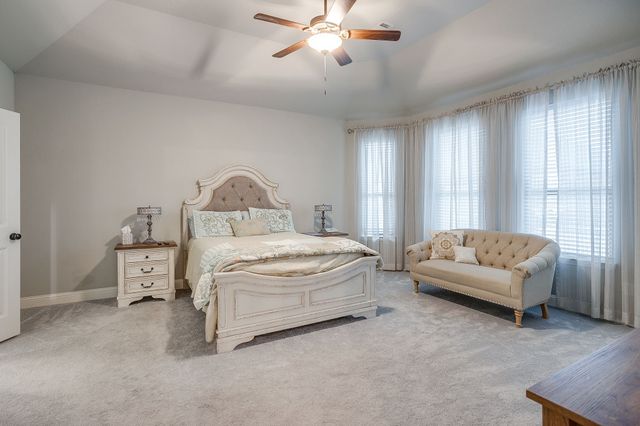 329 Madison Street, Burleson, TX 76028