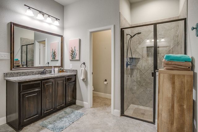 329 Madison Street, Burleson, TX 76028