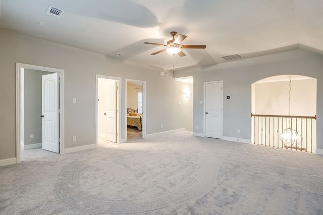 329 Madison Street, Burleson, TX 76028