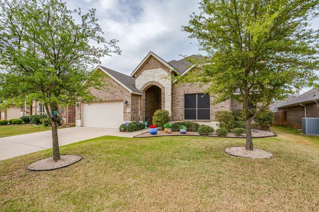 329 Madison Street, Burleson, TX 76028