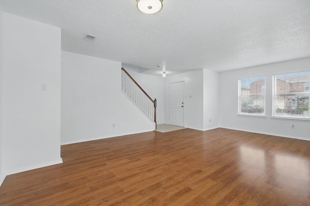 4271 Cave Cove Court, Fort Worth, TX 76244
