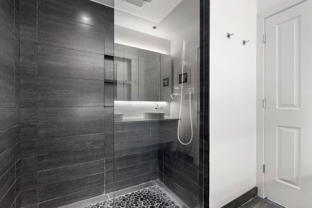 112 W Concord 2, Boston, MA 02118