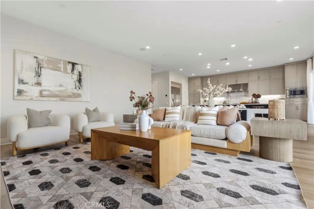 151 Mulberry, Lake Forest, CA 92630