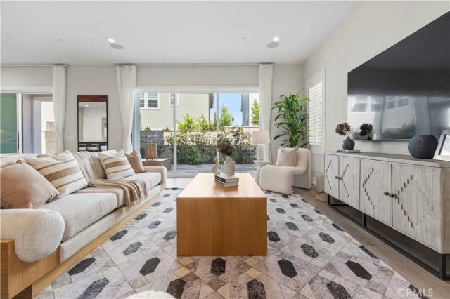 151 Mulberry, Lake Forest, CA 92630