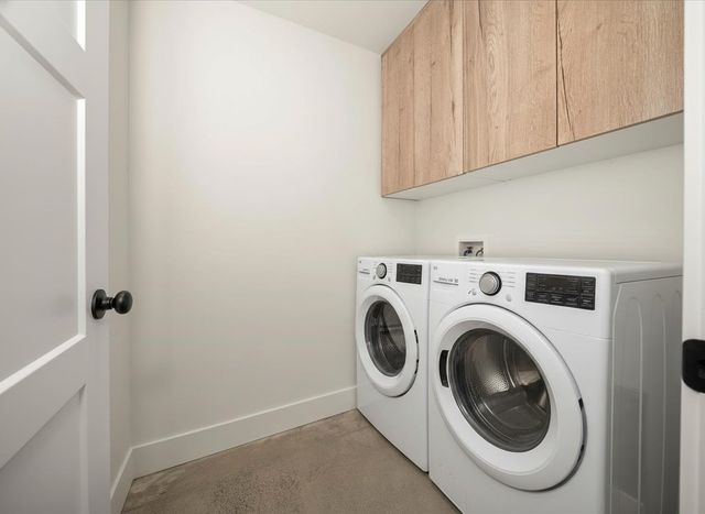 3207 E 30th Ave, Spokane, WA 99223