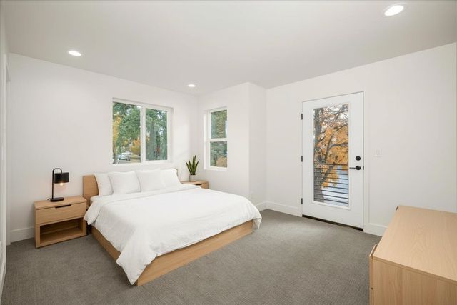 3207 E 30th Ave, Spokane, WA 99223