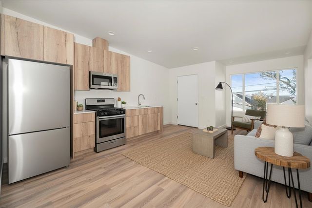 3207 E 30th Ave, Spokane, WA 99223