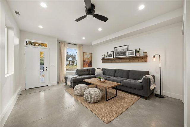 3207 E 30th Ave, Spokane, WA 99223