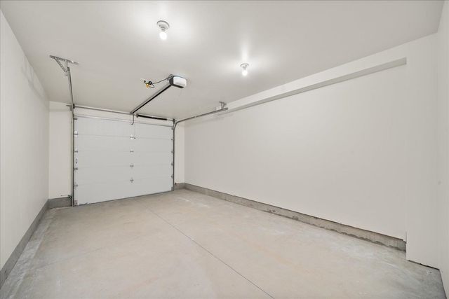 3207 E 30th Ave, Spokane, WA 99223