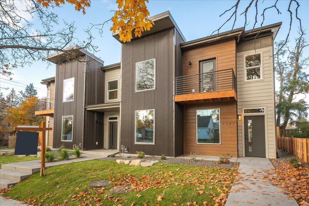 3207 E 30th Ave, Spokane, WA 99223
