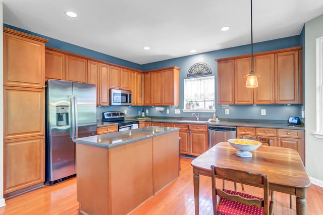 3108 Sonja Way, Mount Pleasant, SC 29466