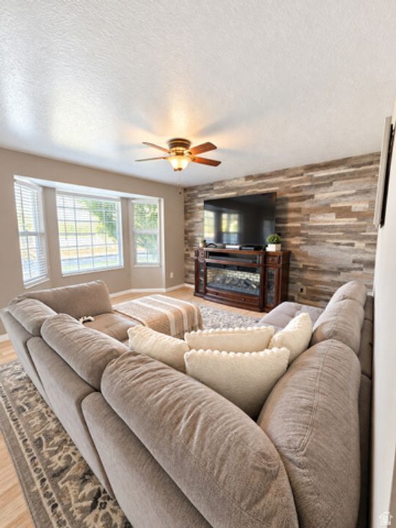 214 MEADOW VIEW DR, Ogden, UT 84404 — photo 5
