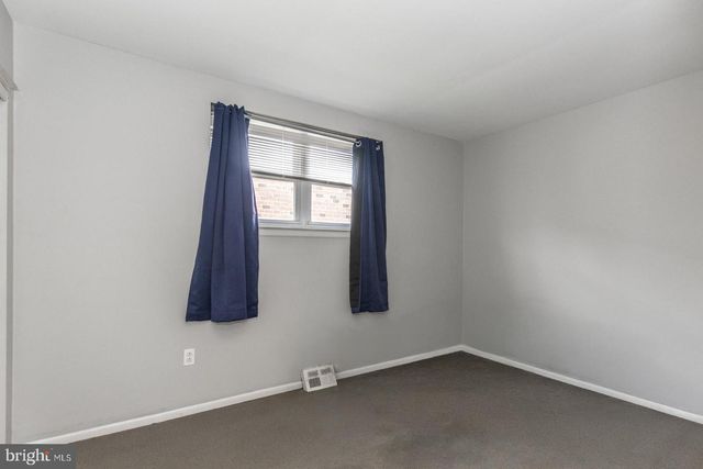 4826 PEARSON AVE, Philadelphia, PA 19114
