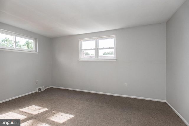 4826 PEARSON AVE, Philadelphia, PA 19114