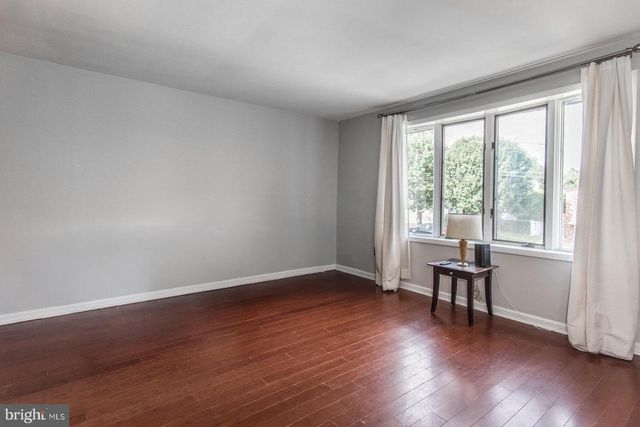 4826 PEARSON AVE, Philadelphia, PA 19114