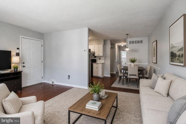 4826 PEARSON AVE, Philadelphia, PA 19114