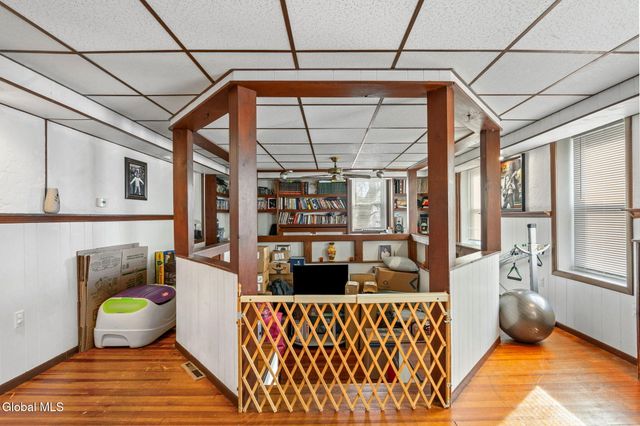 3 117th Street, Troy, NY 12182