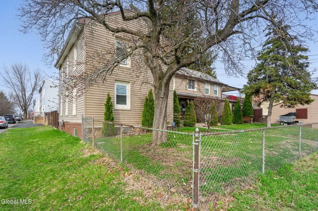 3 117th Street, Troy, NY 12182