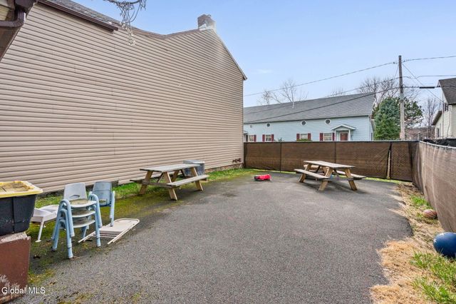 3 117th Street, Troy, NY 12182