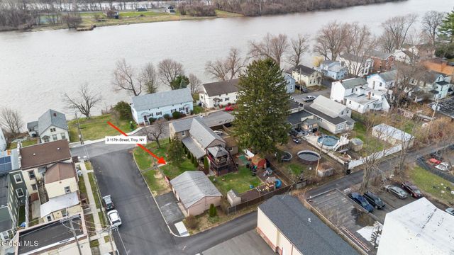 3 117th Street, Troy, NY 12182