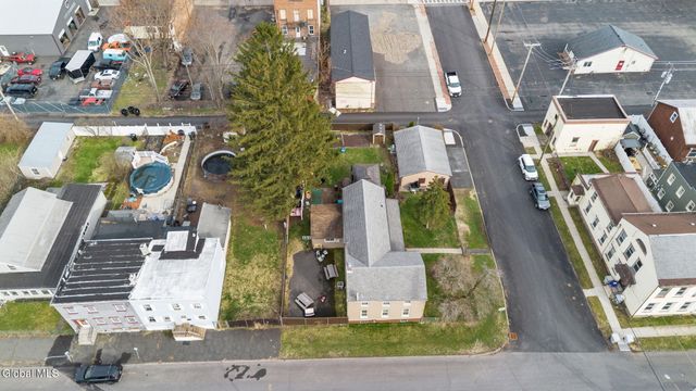 3 117th Street, Troy, NY 12182