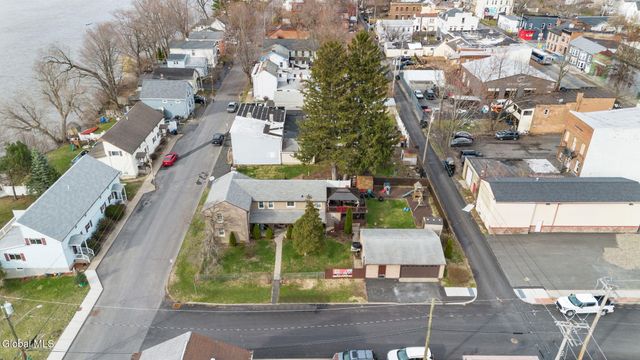 3 117th Street, Troy, NY 12182