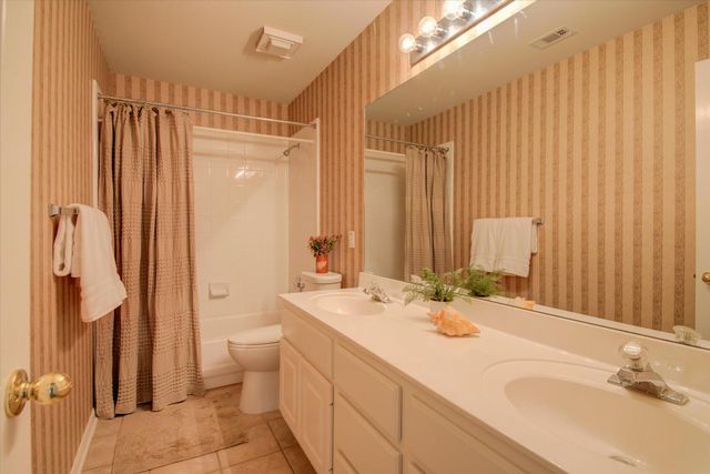 2023 Kimbrook DR, Round Rock, TX 78681