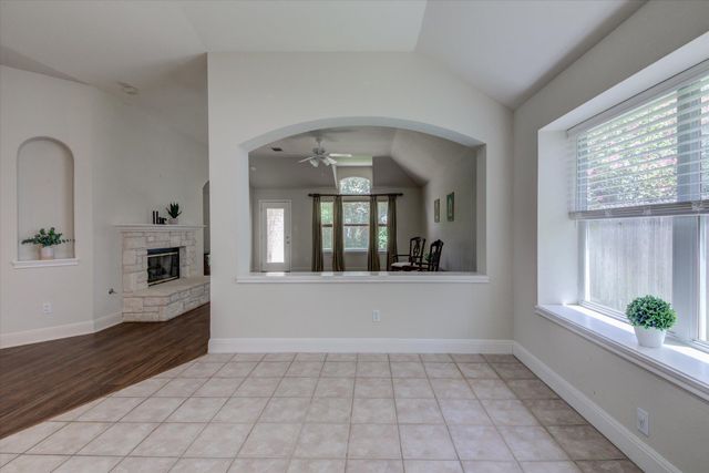 2023 Kimbrook DR, Round Rock, TX 78681